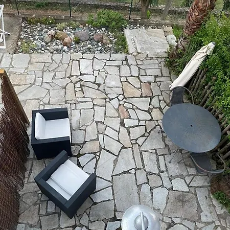Alivu Apartment *